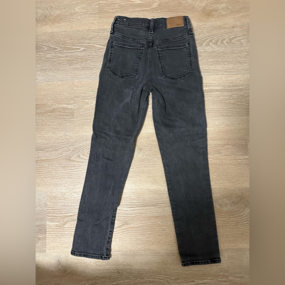 Madewell Women's Perfect Vintage Straight Leg Jeans in Charcoal - Picture 4 of 6